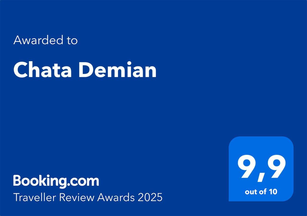 Demian Chalet *